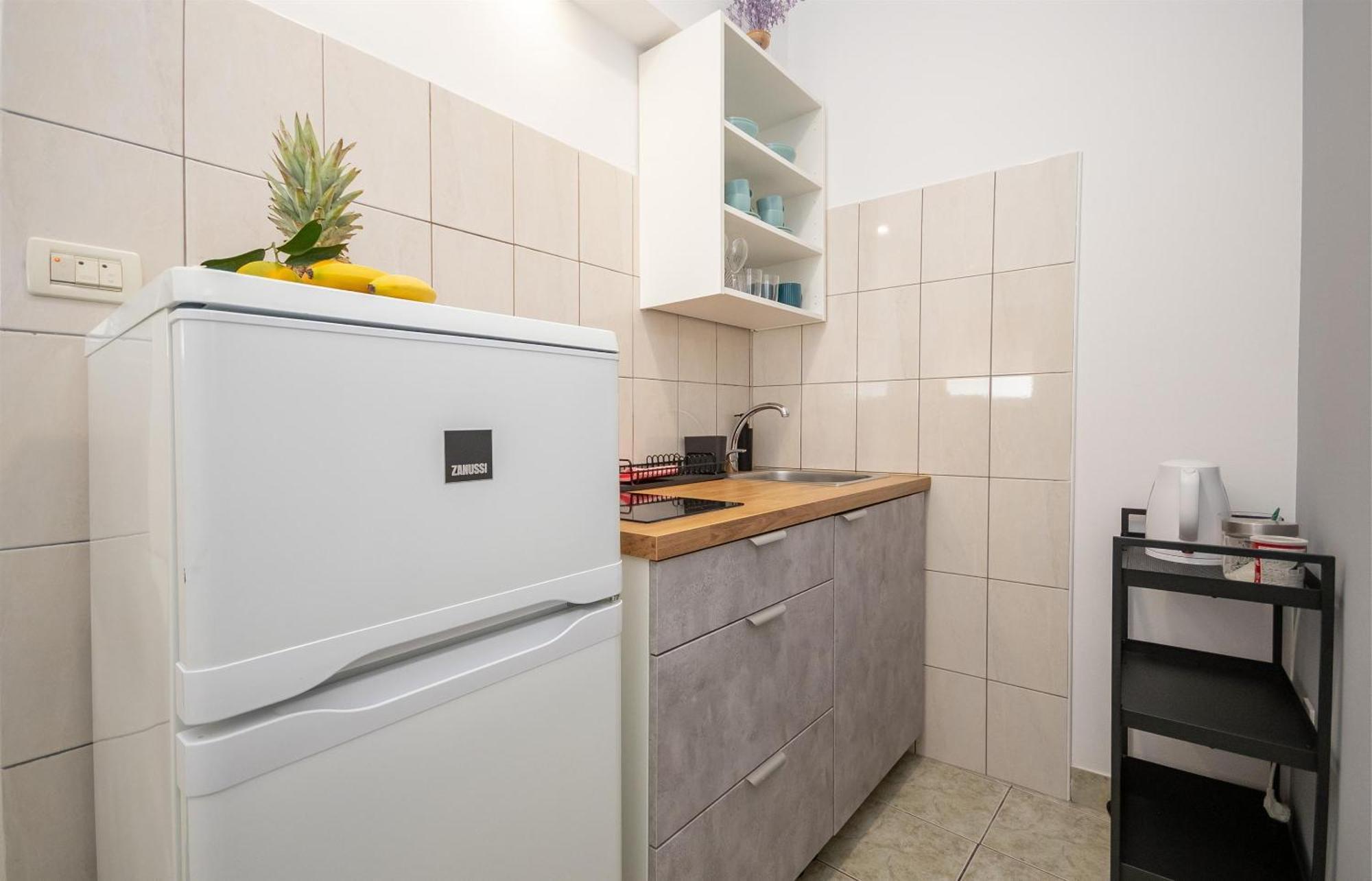 Apartments Ivan - With Parking أوميس المظهر الخارجي الصورة